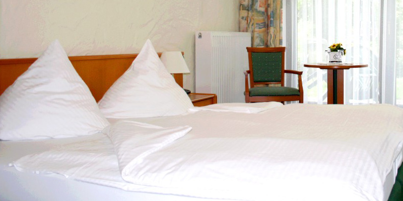 Zimmer - Hotel & Restaurant Waldfrieden in Neuruppin am Ruppiner See